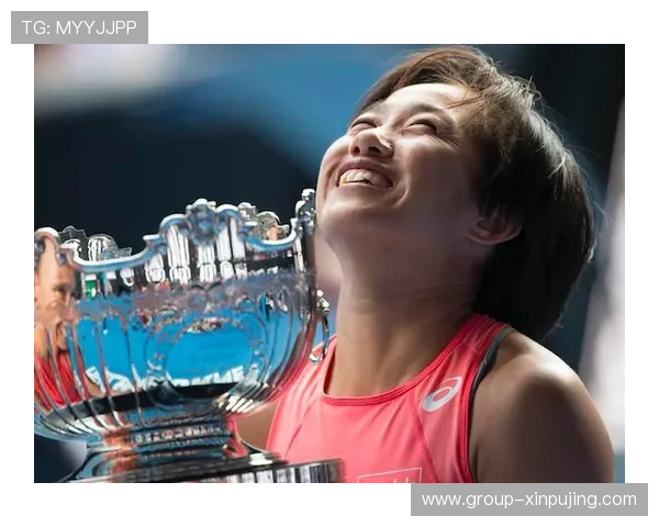 张帅逆转晋级法网四强 继后再度刷新个人大满贯最佳成绩